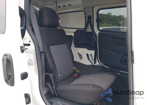 2016 Ram Promaster City Tradesman z USA, uszkodzony, nr VIN ZFBERFAT3G6B18838